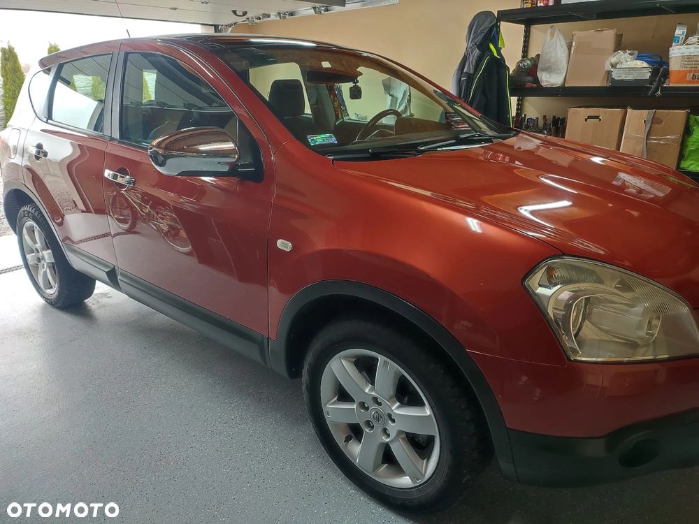 Nissan Qashqai 2.0 dCi DPF tekna - 7