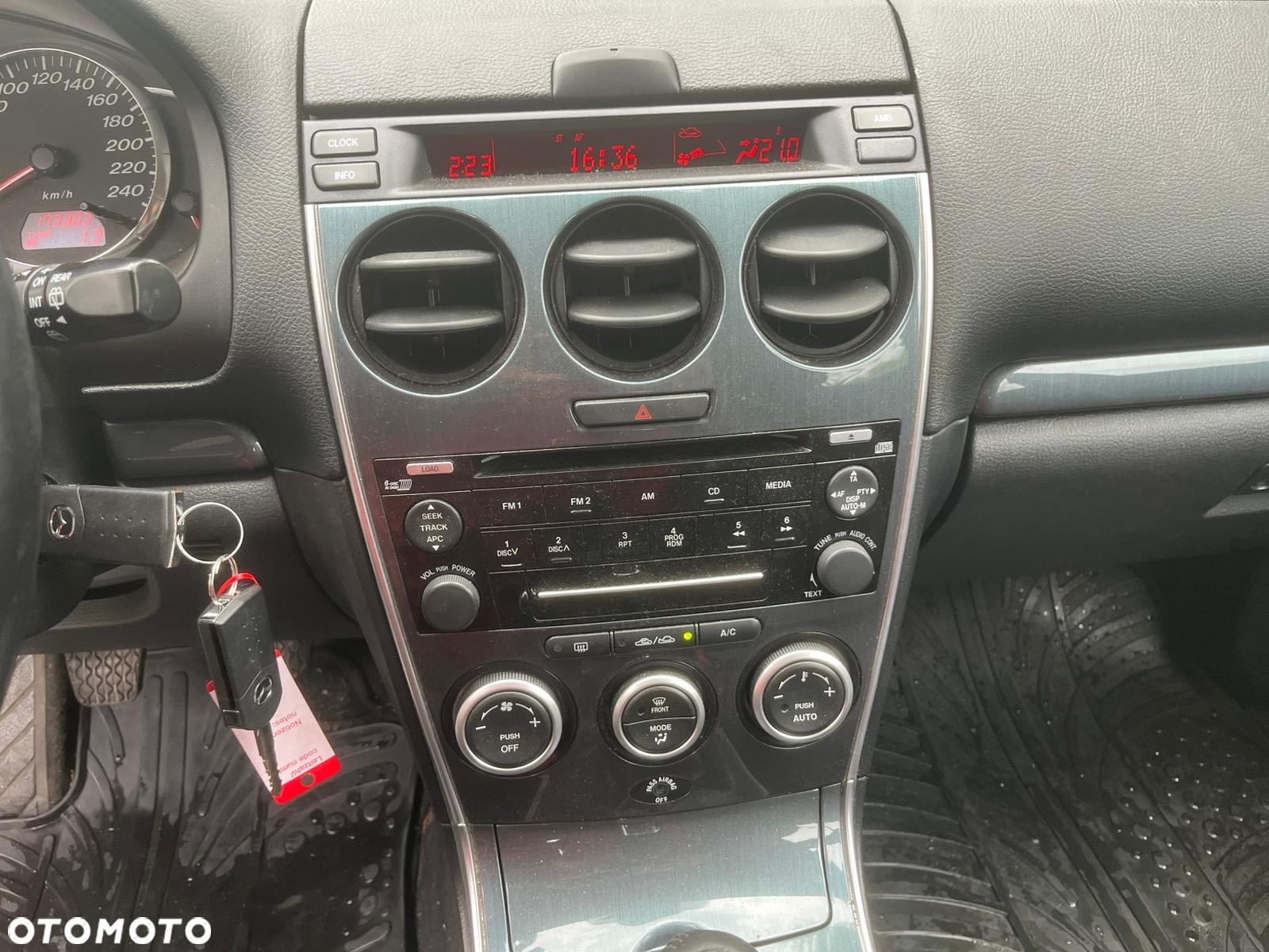 Mazda 6 2.0 Exclusive + - 13