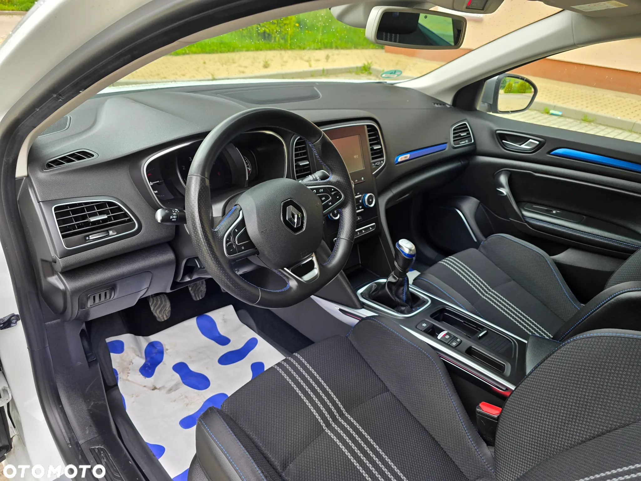 Renault Megane ENERGY TCe 130 GT LINE - 18