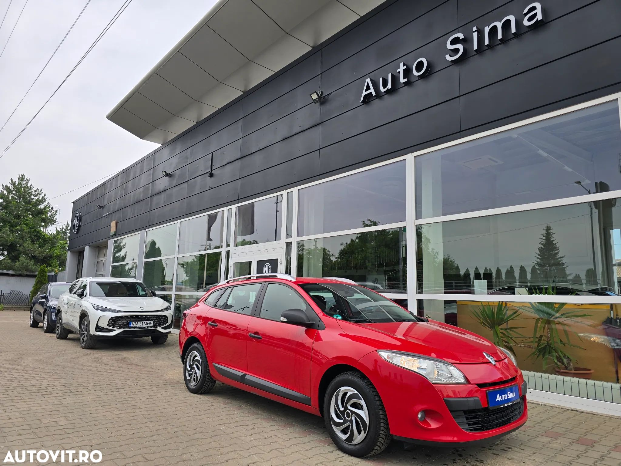 Renault Megane 1.6 16V 100 TomTom Edition - 1