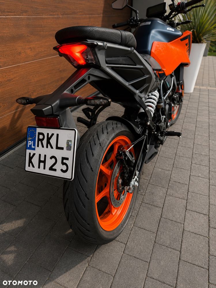 KTM Duke 125 - 7