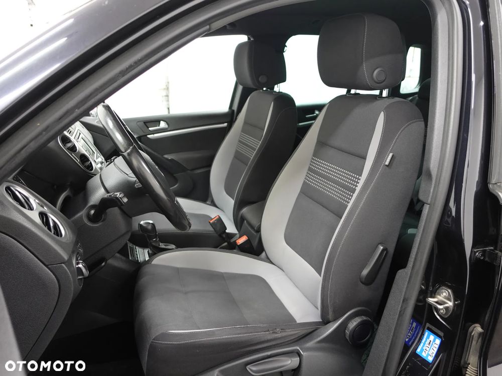 Volkswagen Tiguan 2.0 TDI DPF 4Motion BlueMotion Technology DSG Life - 20