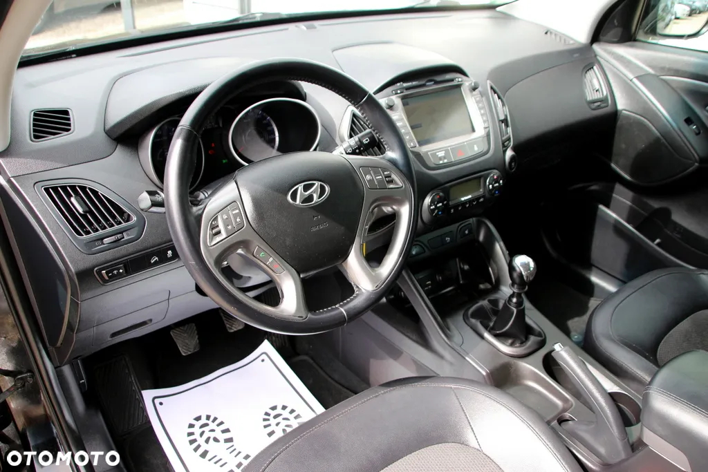Hyundai ix35 1.6 2WD Style - 21
