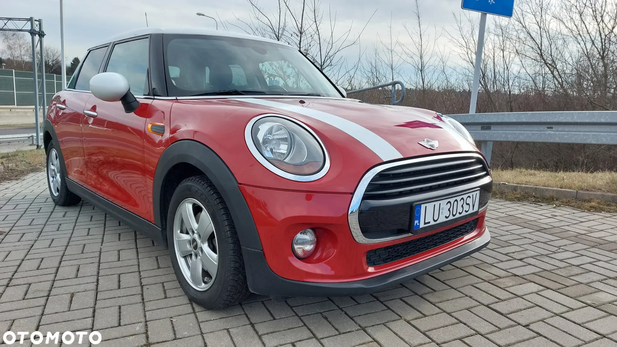 MINI Cooper Standard - 4