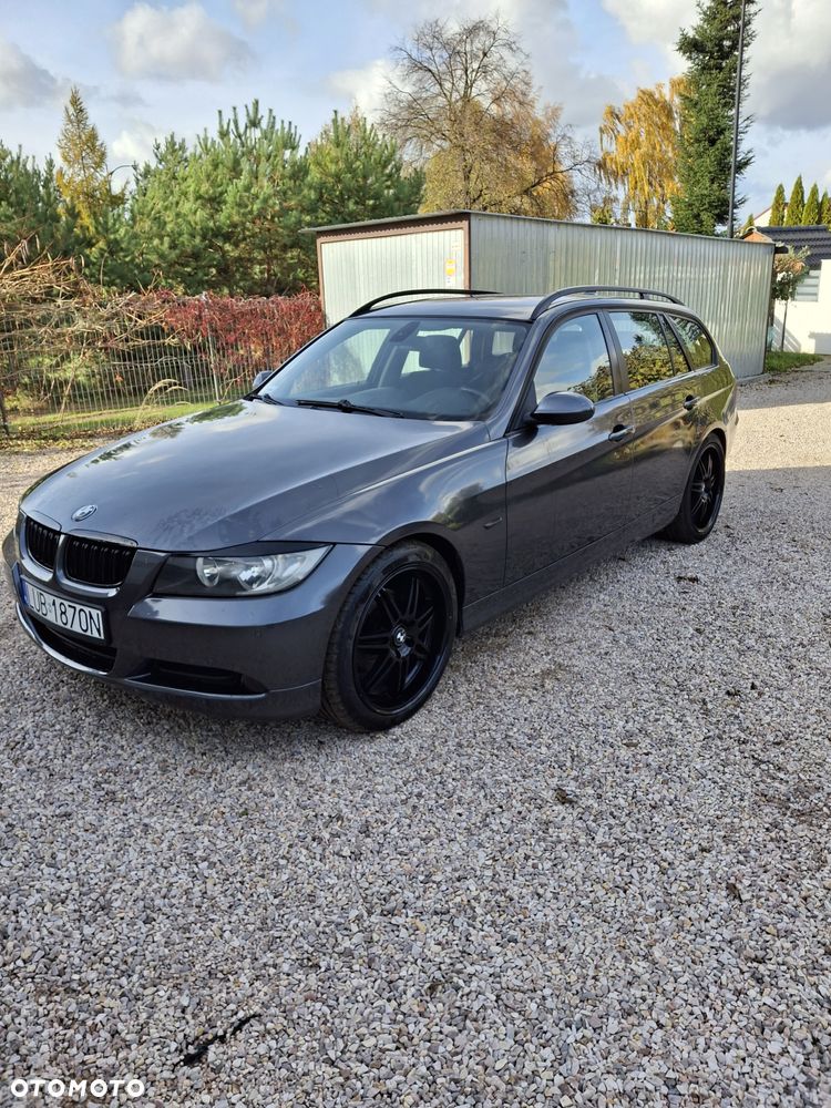 BMW Seria 3 318d - 2