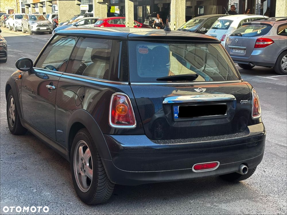MINI ONE Standard - 4