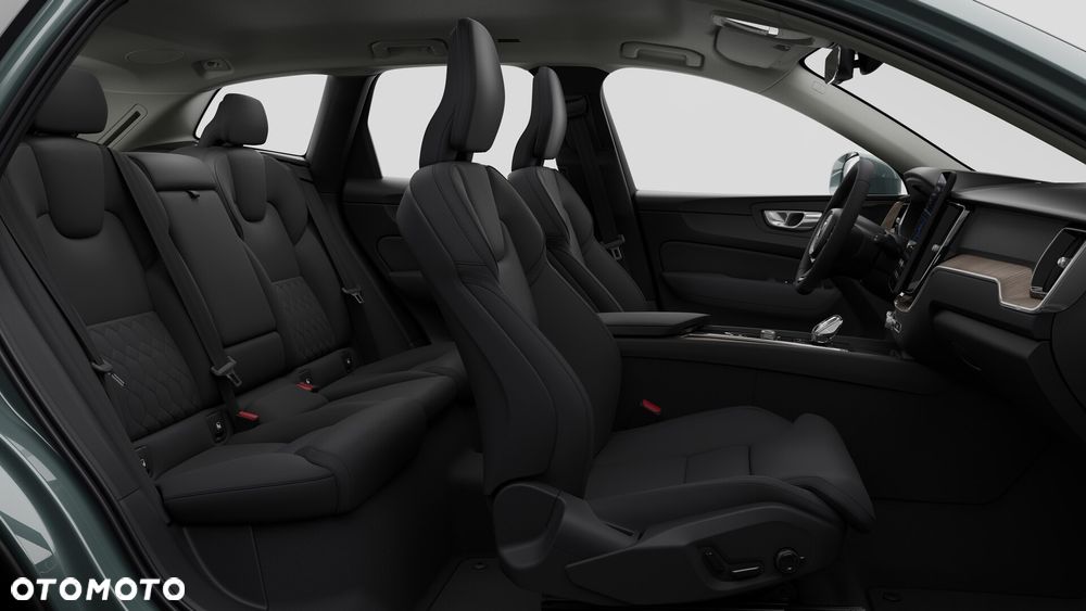 Volvo XC 60 B5 B AWD Plus Bright - 7