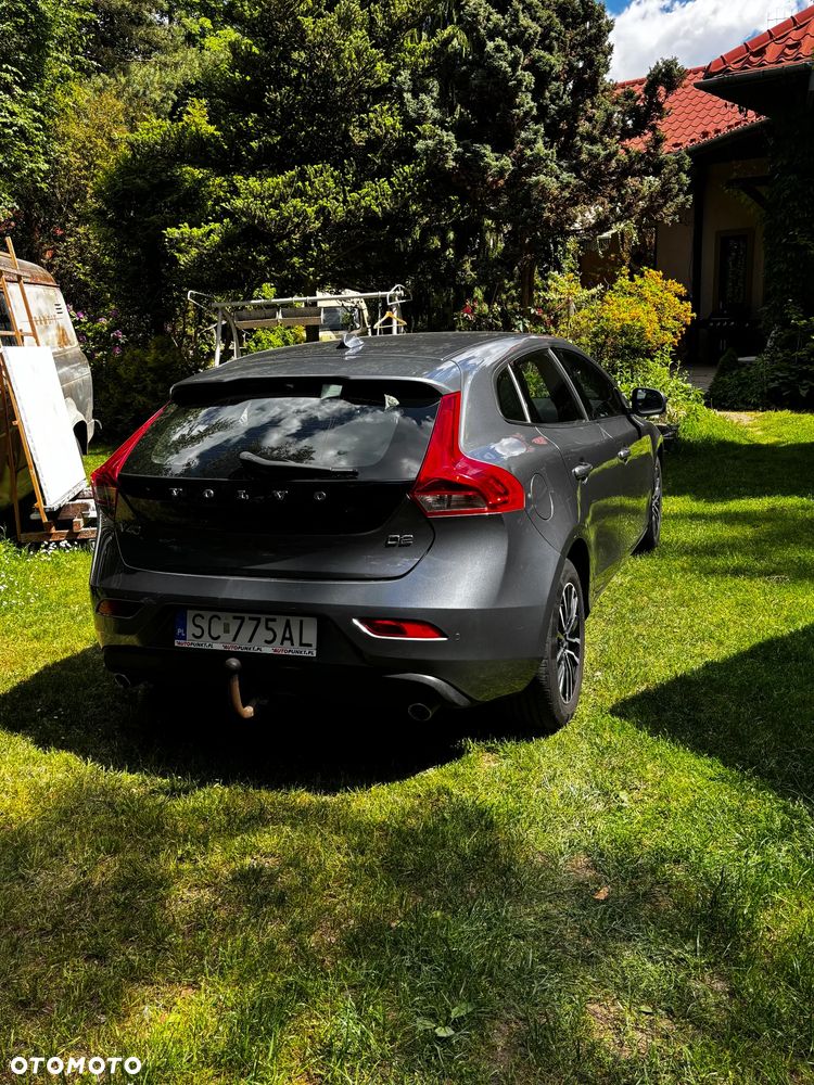 Volvo V40 D2 Momentum - 9
