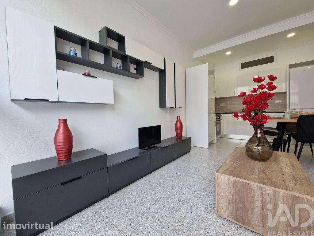 Apartamento T1 em Lagoa e Carvoeiro de 74 m2 - Grande imagem: 5/18
