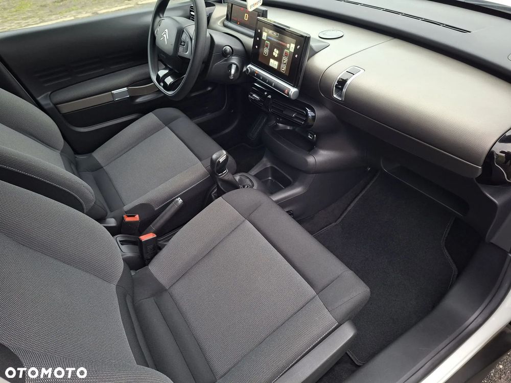 Citroën C4 Cactus 1.2 PureTech Shine S&S - 19