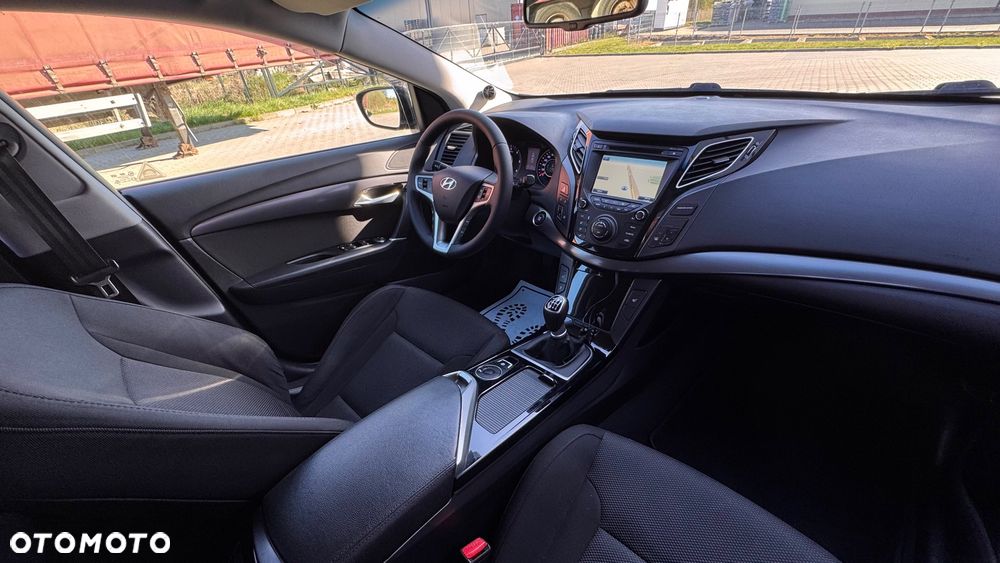 Hyundai i40 1.7 CRDi Premium - 40