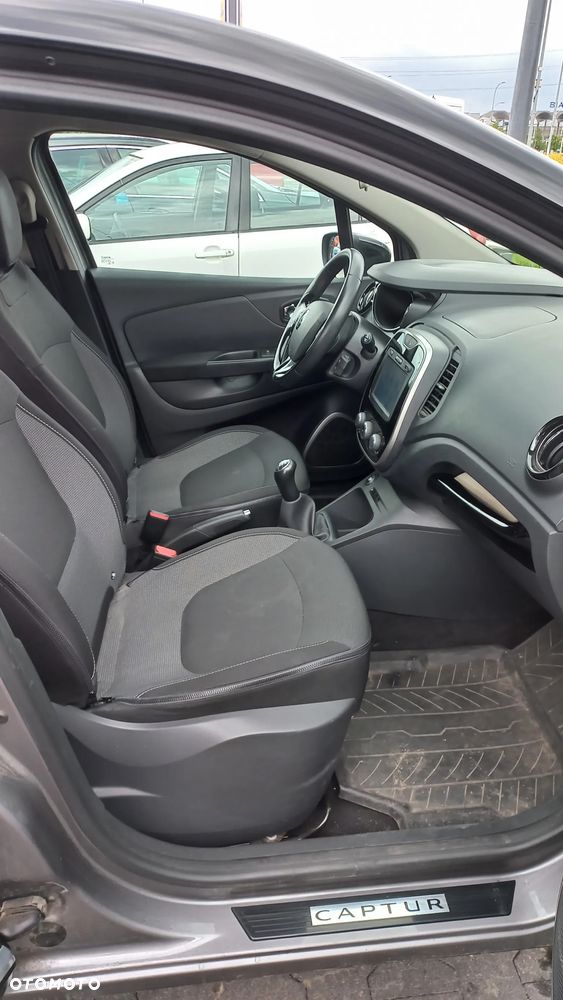 Renault Captur 0.9 Energy TCe Limited - 12