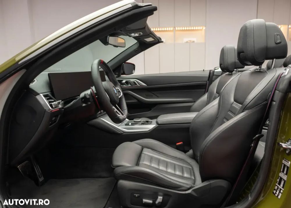 BMW M4 M440i xDrive - 16