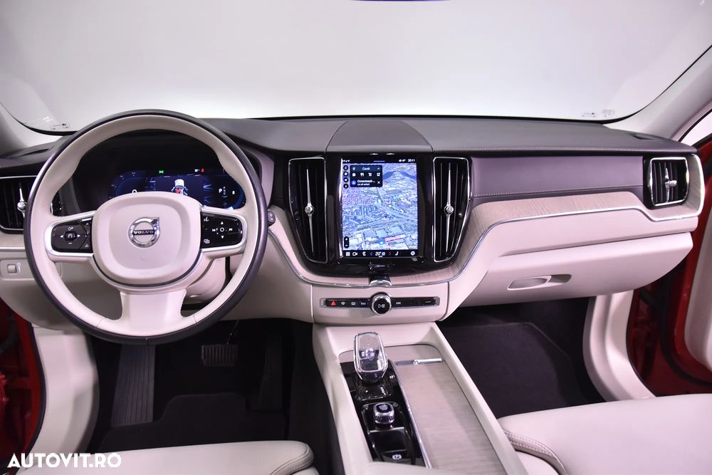 Volvo XC 60 B4 MHEV Inscription - 9
