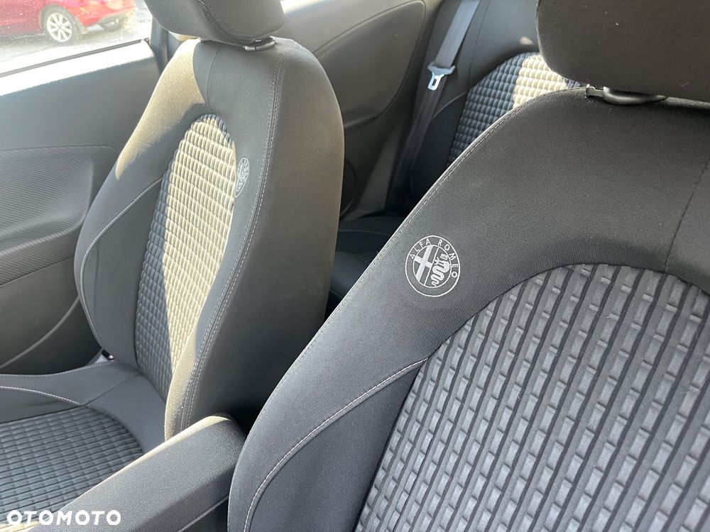 Alfa Romeo Mito 1.4 16V MultiAir Super - 12