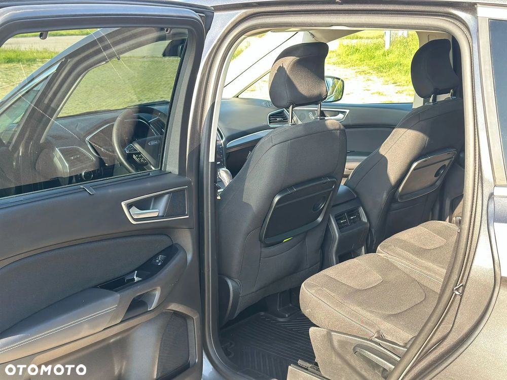Ford S-Max 2.0 TDCi Titanium PowerShift - 35