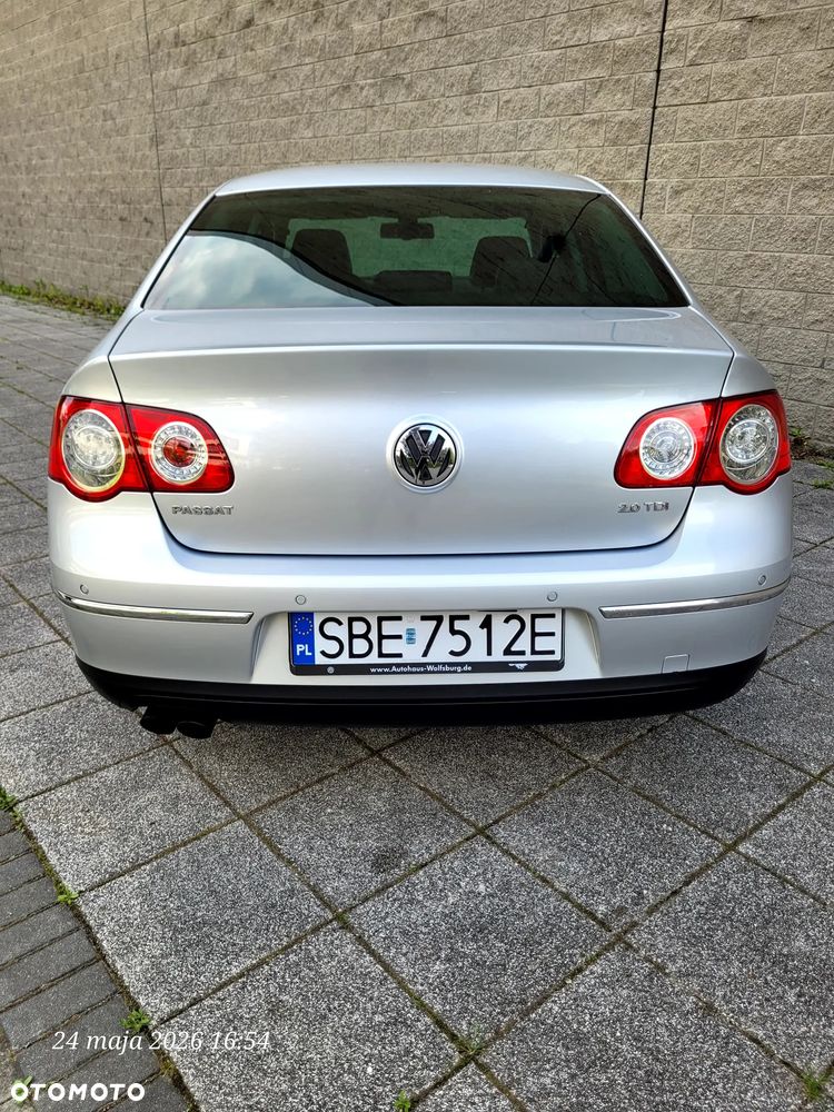 Volkswagen Passat 2.0 TDI DPF Highline DSG - 18