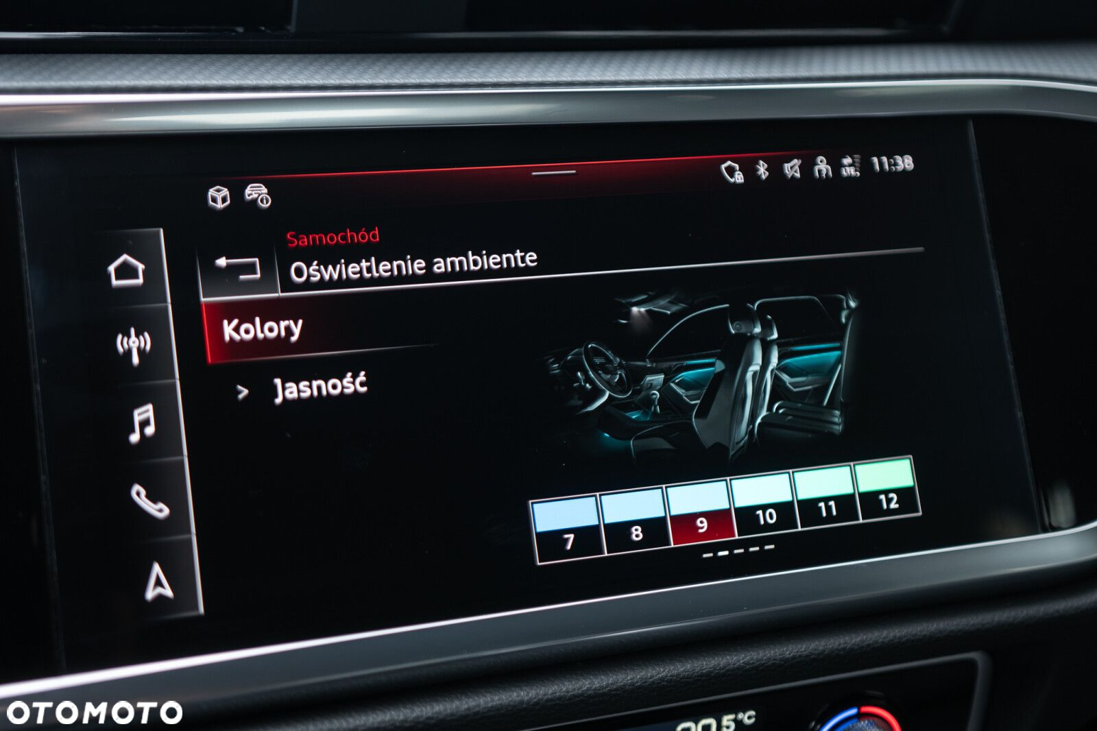 Audi Q3 - 18