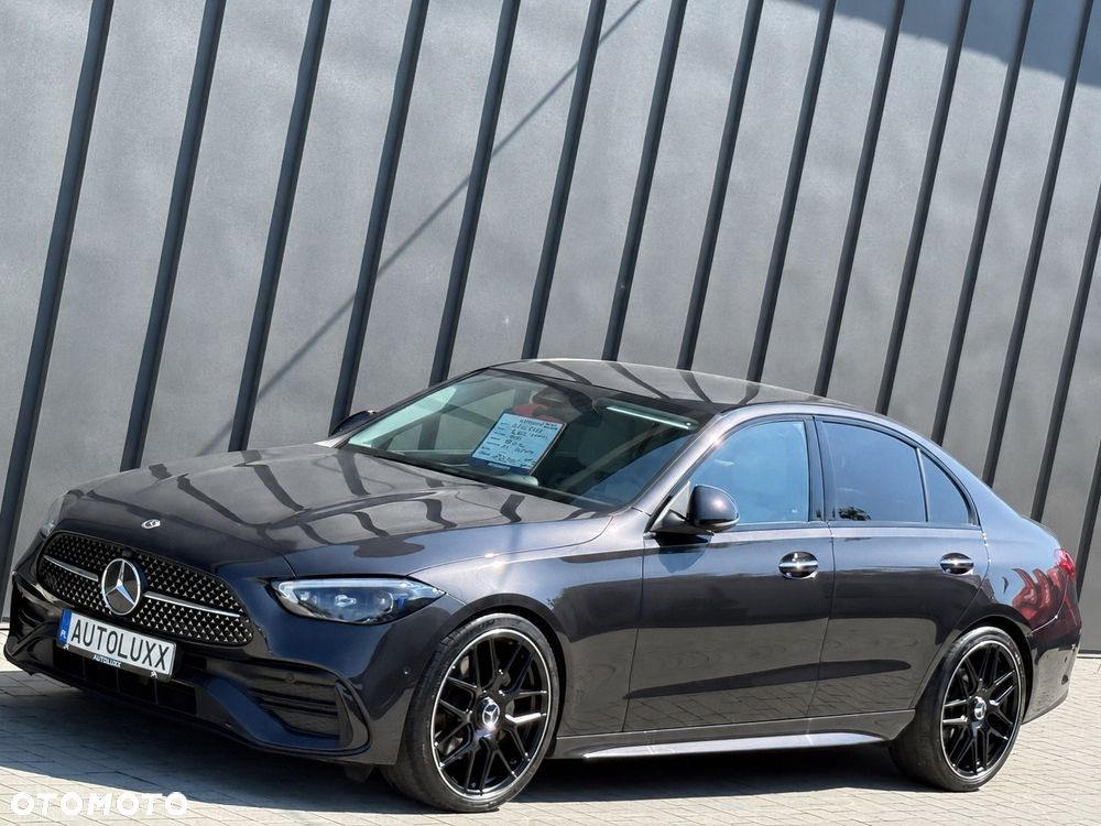 Mercedes-Benz Klasa C 300 mHEV 4-Matic AMG - 2