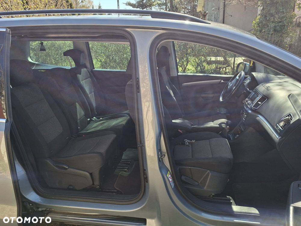 Volkswagen Sharan 2.0 TDI DPF Comfortline - 13