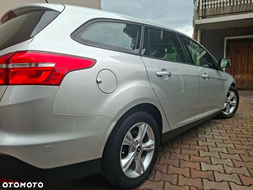 Ford Focus - 18