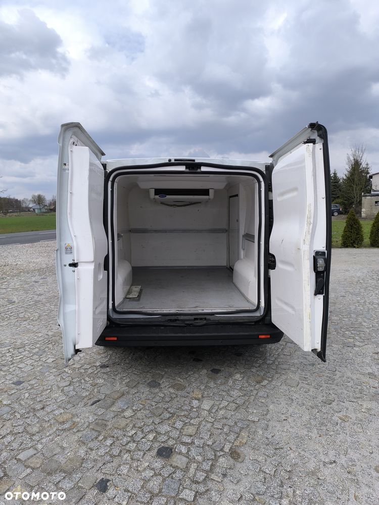 Nissan NV300 - 14