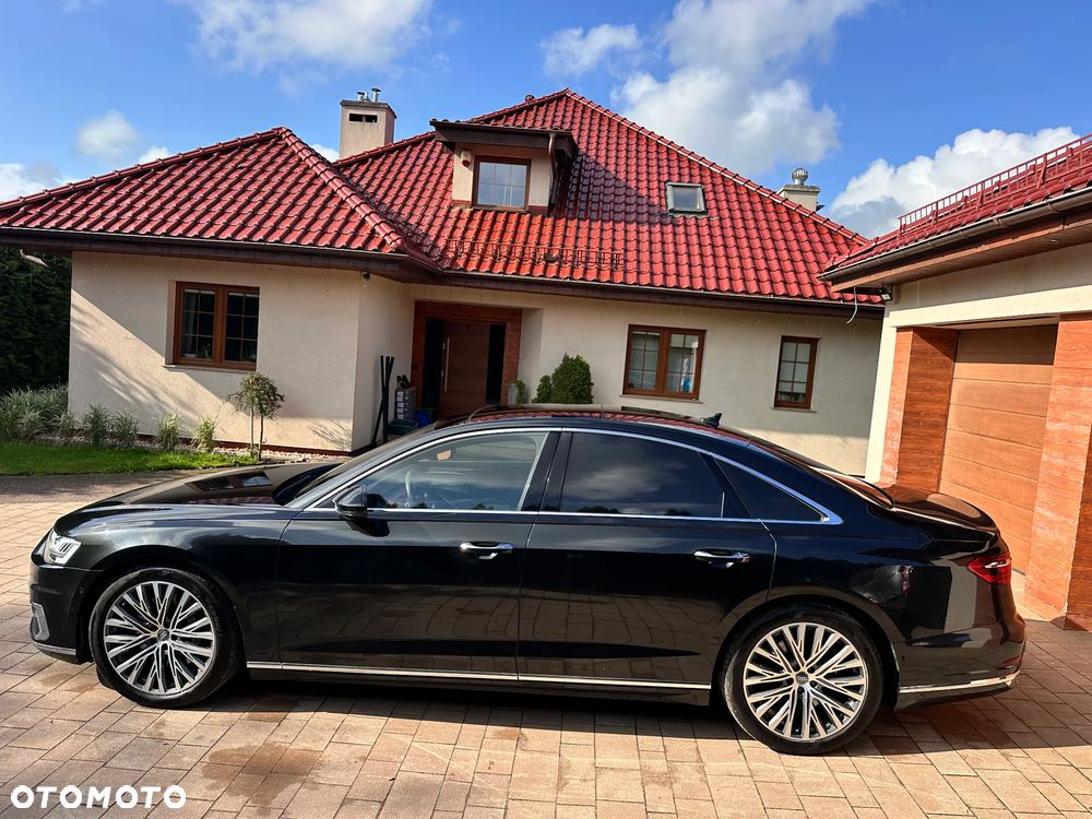 Audi A8 - 3