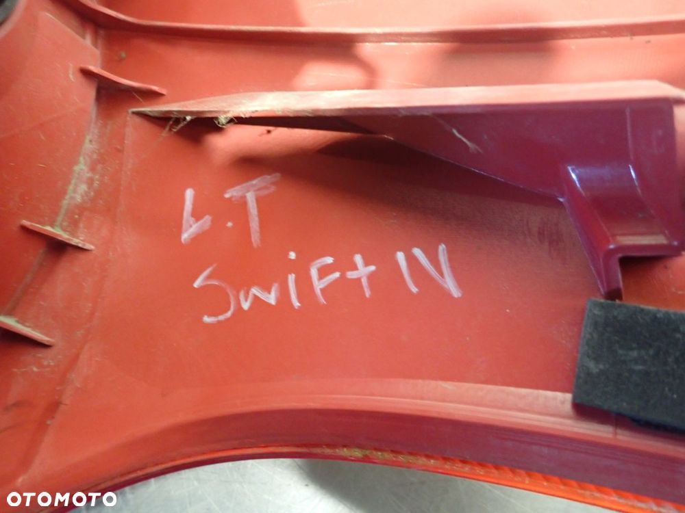 LAMPA LEWA TYLNA SUZUKI SWIFT IV - 4
