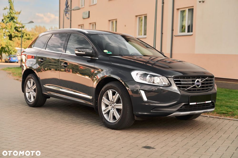 Volvo XC 60 D4 Geartronic Summum - 12