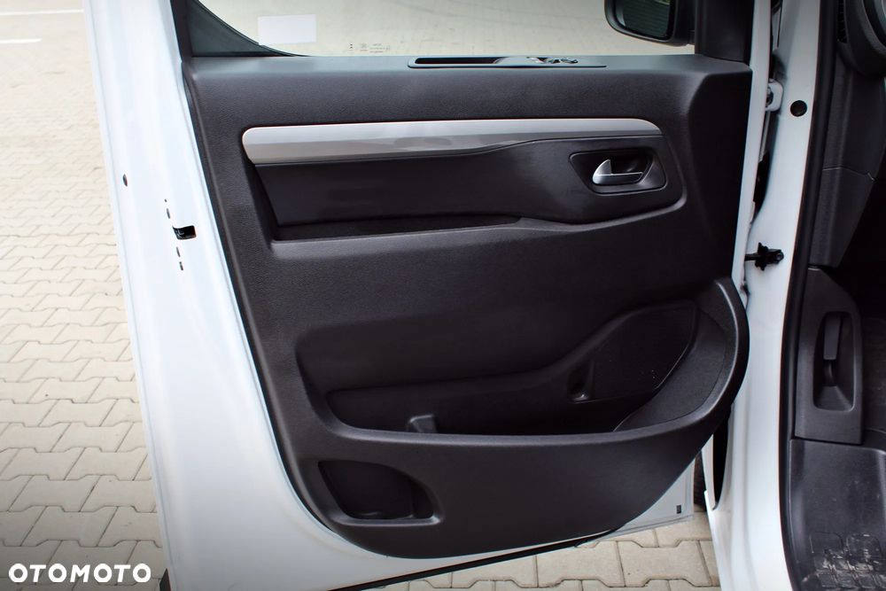 Citroën SpaceTourer 2.0 BlueHDi XL Plus EAT8 - 17