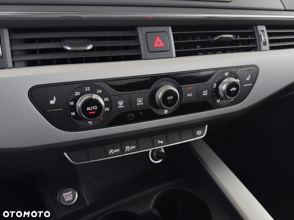 Audi A4 Limousine - 18