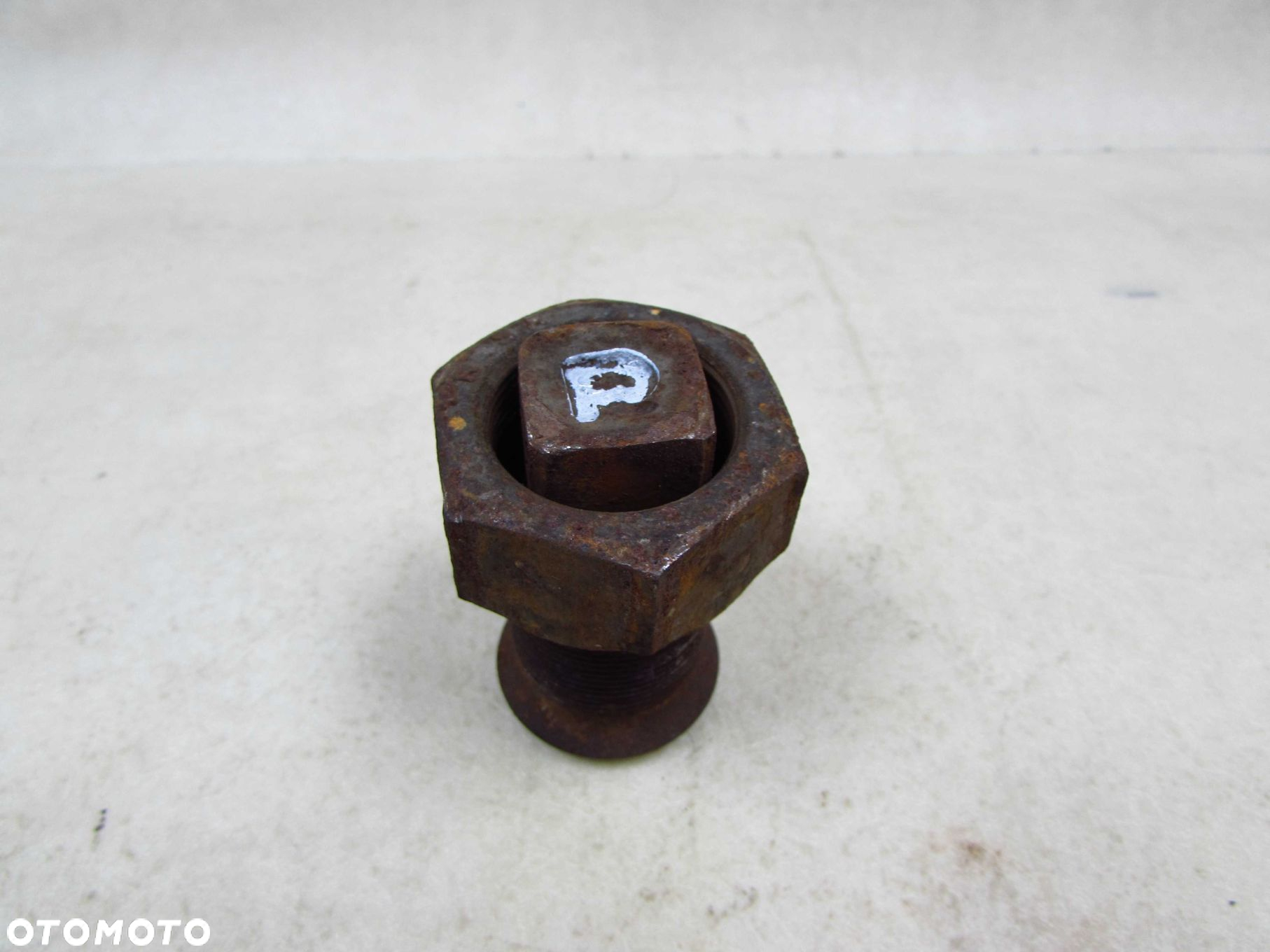 MITSUBISHI CANTER FUSO 7C15 SZPILKA NAKRETKA KOLA 17.5 TYL PRAWY 07-21 - 3
