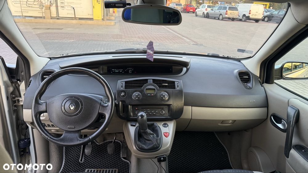 Renault Scenic - 6