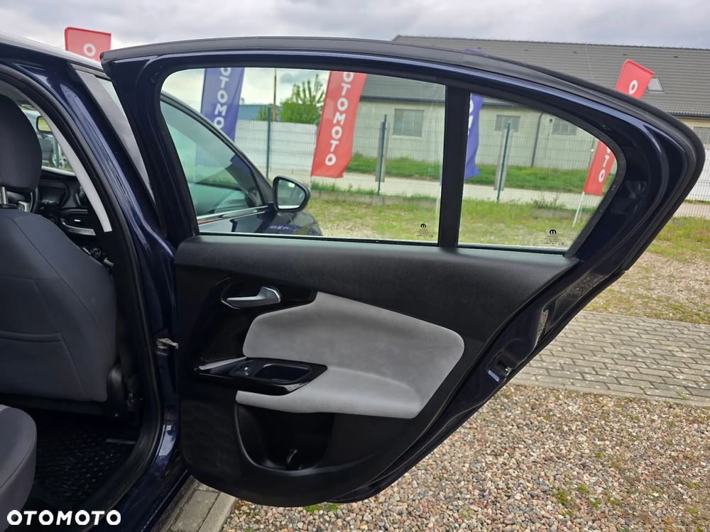 Fiat Tipo 1.6 MultiJet 16v Lounge - 12