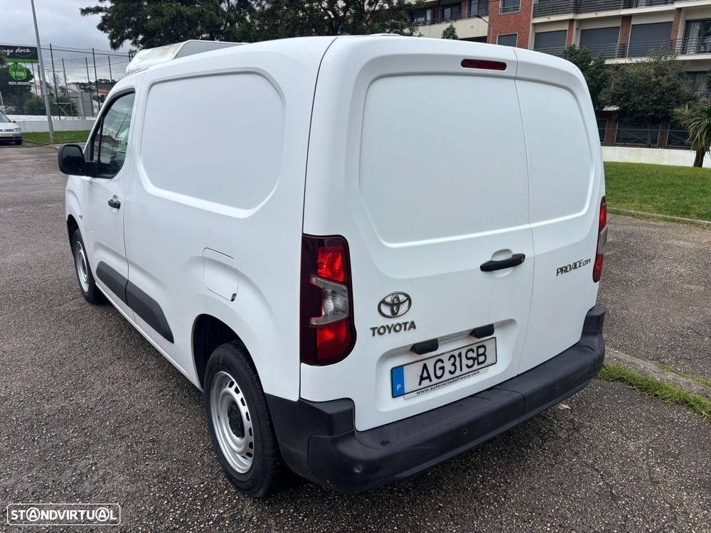 Toyota Proace City 1.5D L1 COMFORT 102cv - AC - GPS - IVA DEDUTÍVEL - 17
