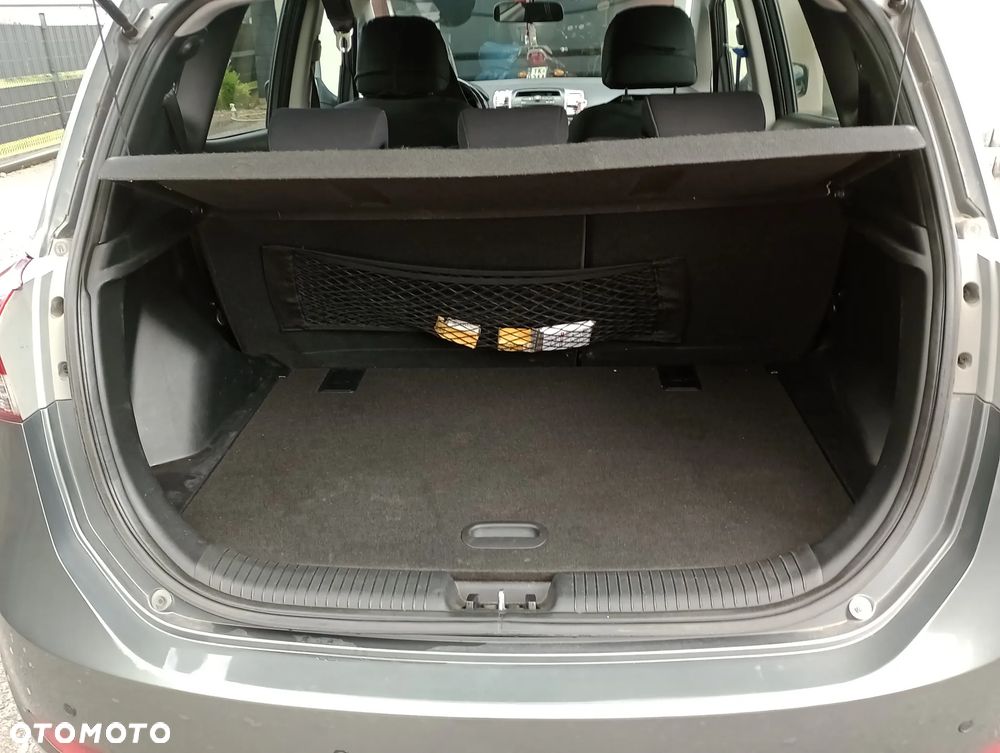Hyundai ix20 1.4 CRDi Comfort - 19