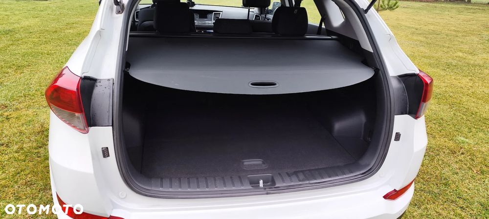 Hyundai Tucson 1.7 CRDI BlueDrive Classic 2WD - 17