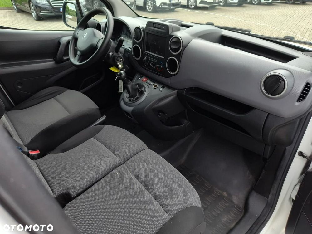 Peugeot Partner - 13