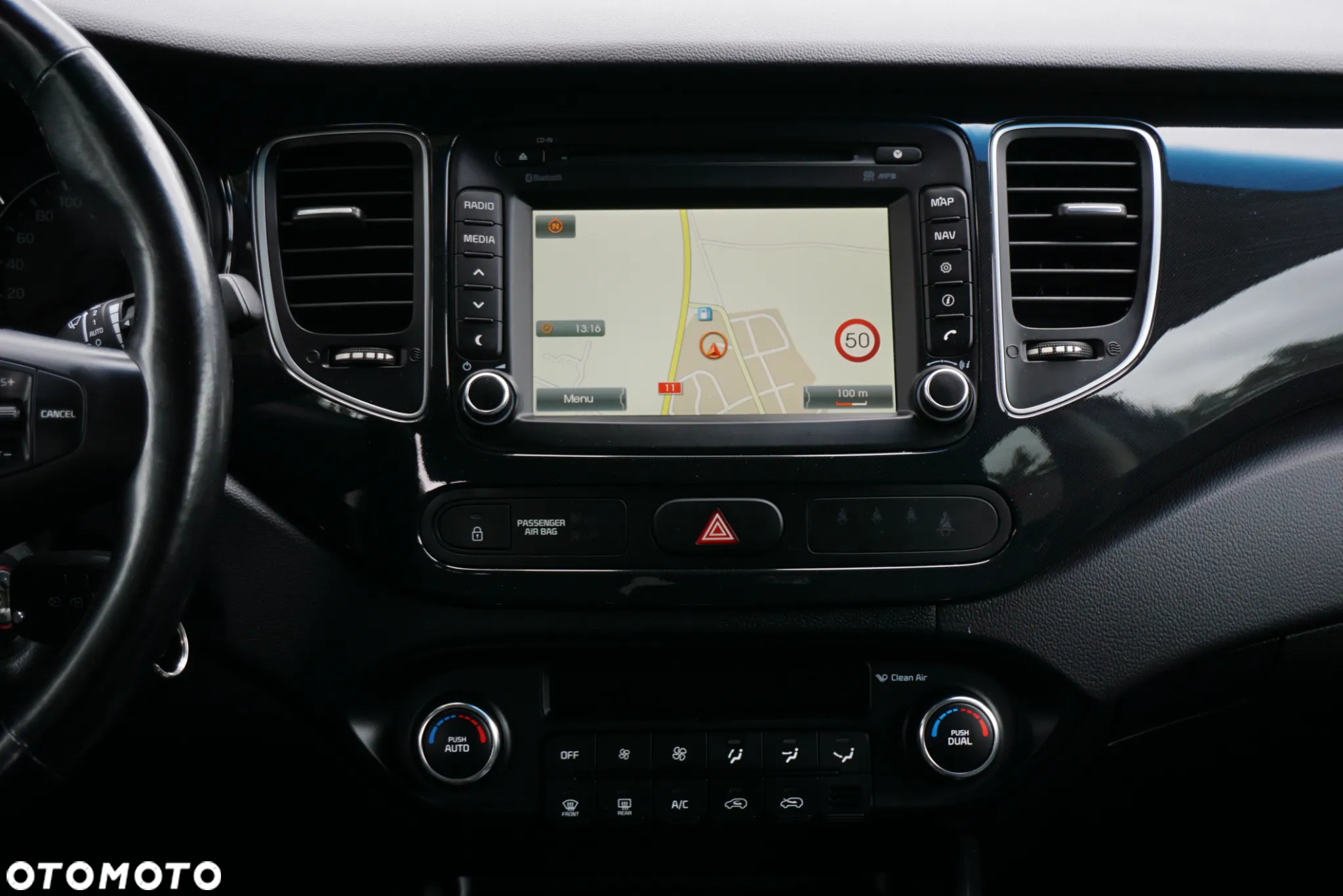 Kia Carens 1.7 CRDi 141 ISG Vision - 25