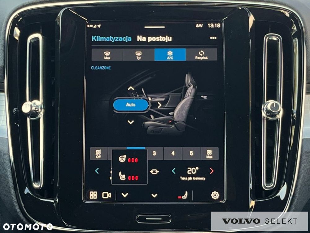 Volvo XC 40 - 24
