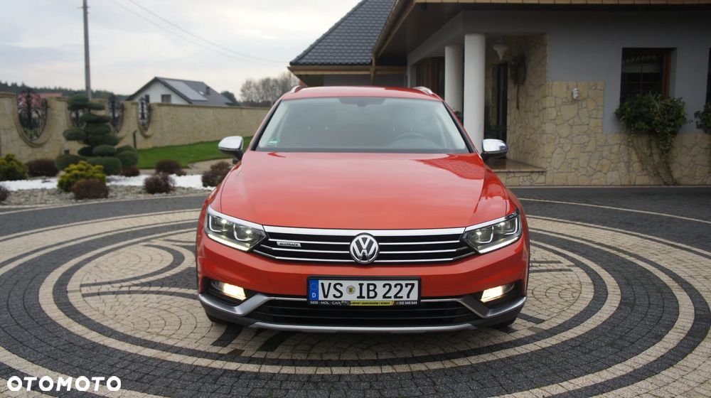 Volkswagen Passat Alltrack 2.0 TDI SCR 4Motion DSG - 4
