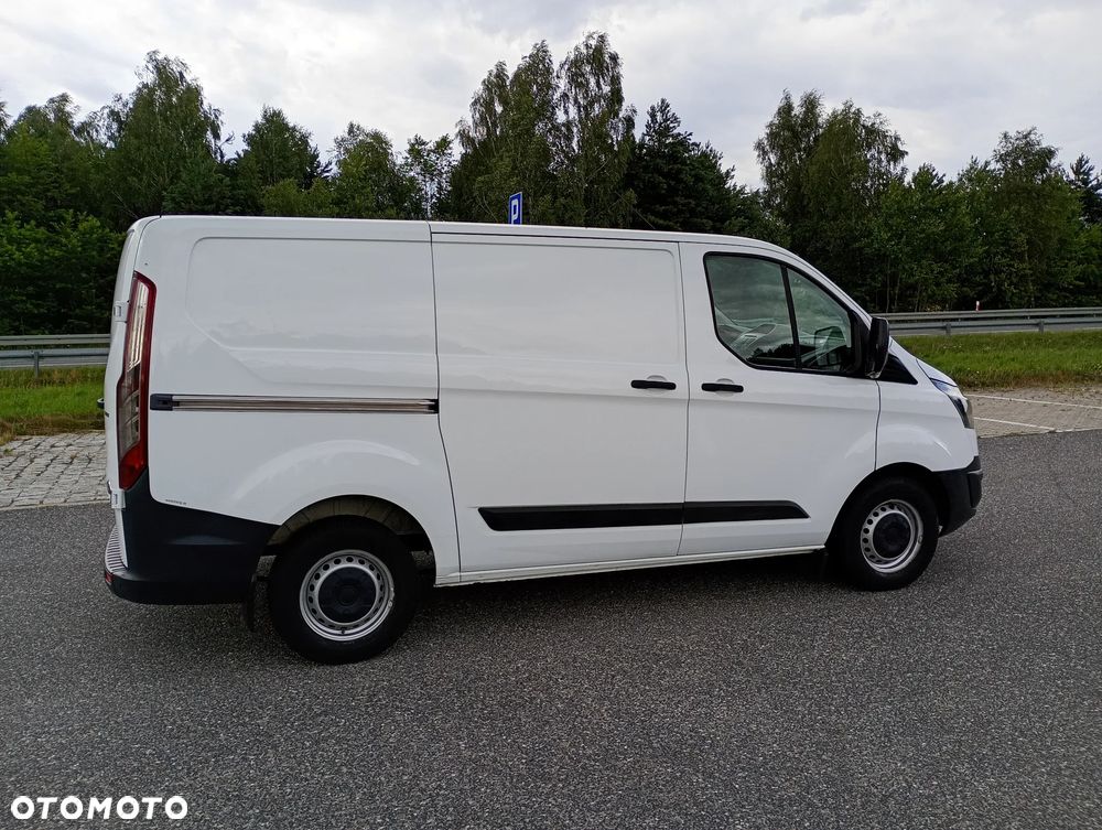 Ford Transit Custom - 16