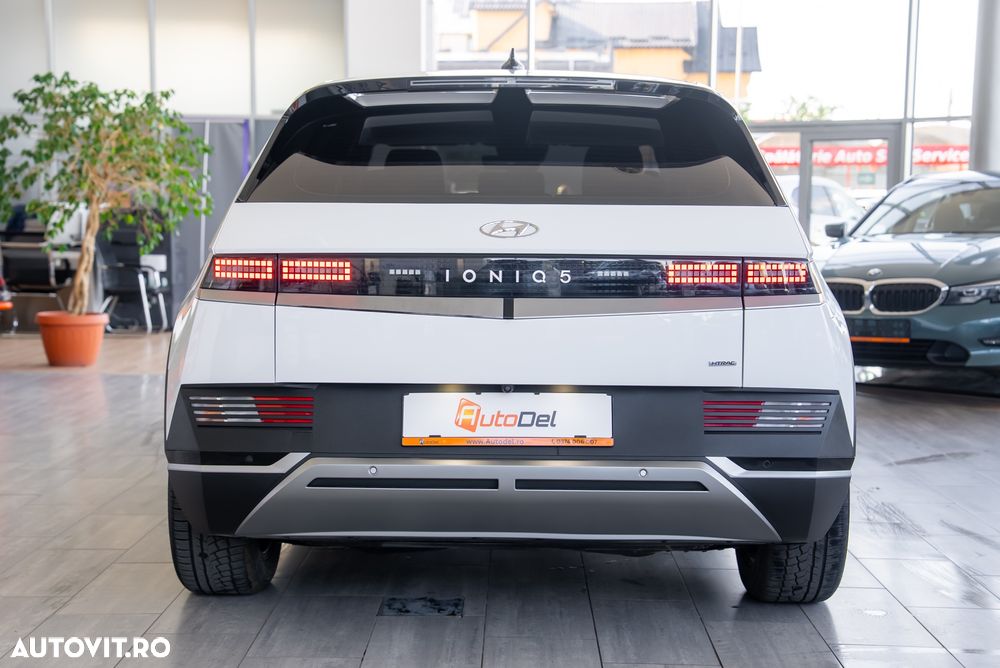 Hyundai IONIQ Standard Range 58 kWh - 12