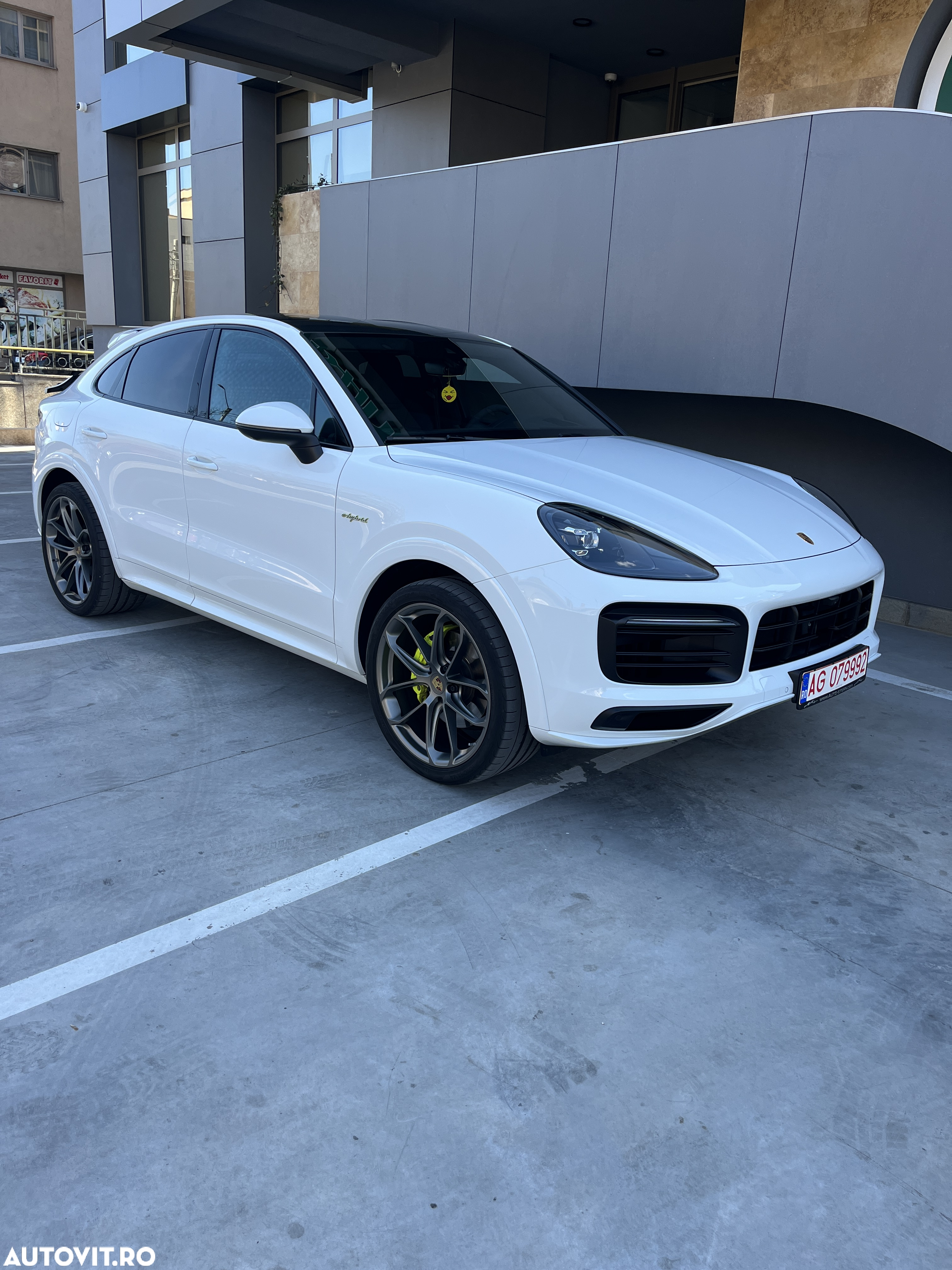 Porsche Cayenne Coupe E-Hybrid Tiptronic S - 6