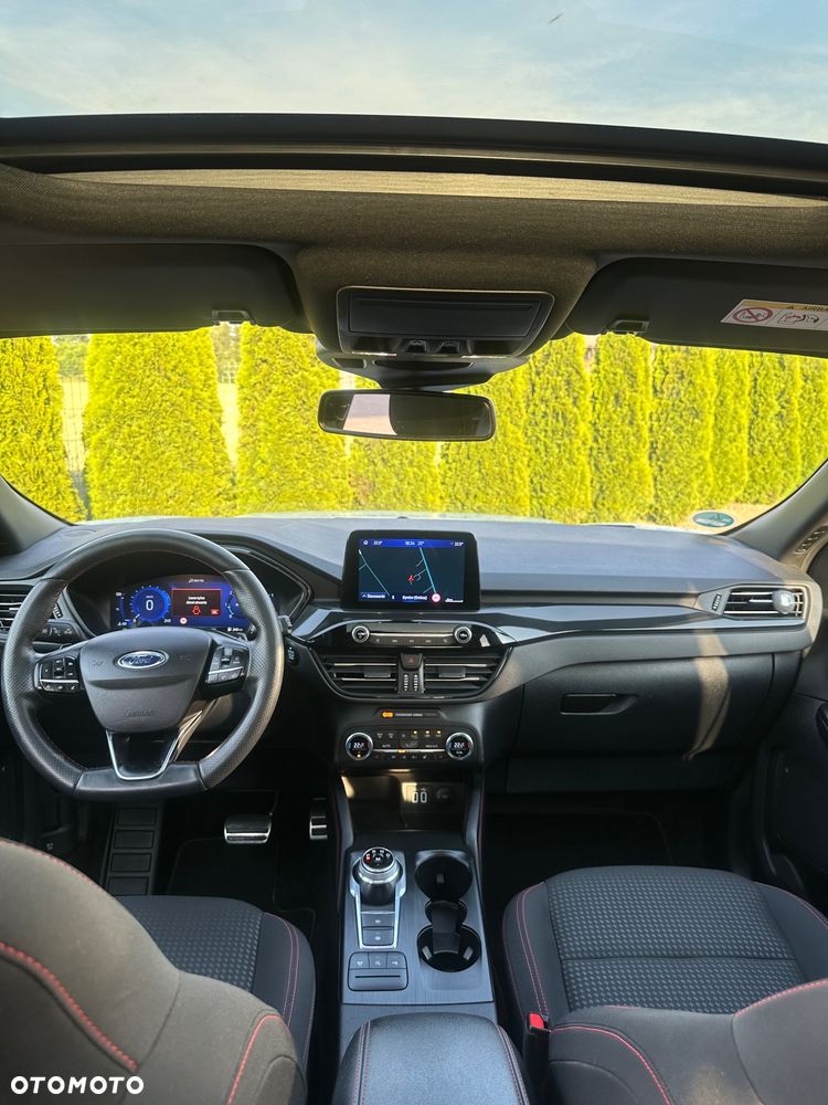 Ford Kuga - 28
