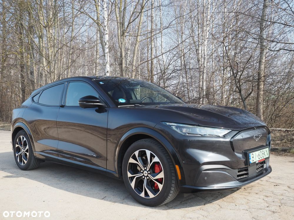 Ford Mustang Mach-E AWD PREMIUM - 3