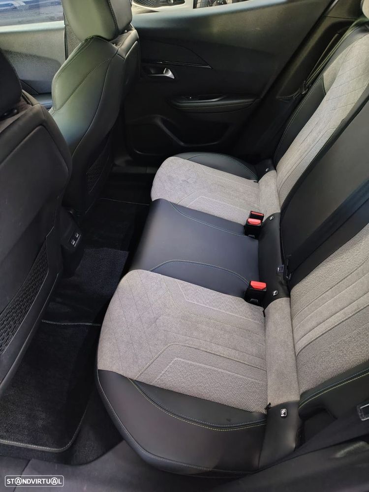 Peugeot 2008 - 26