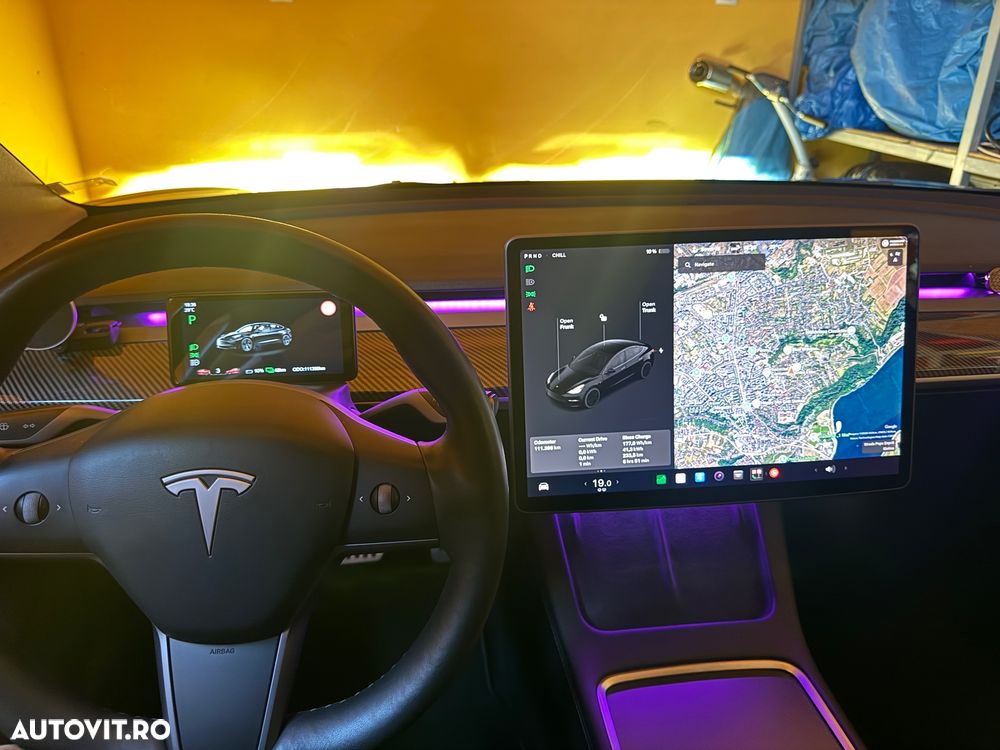 TESLA Model 3 2021 — imagine 12