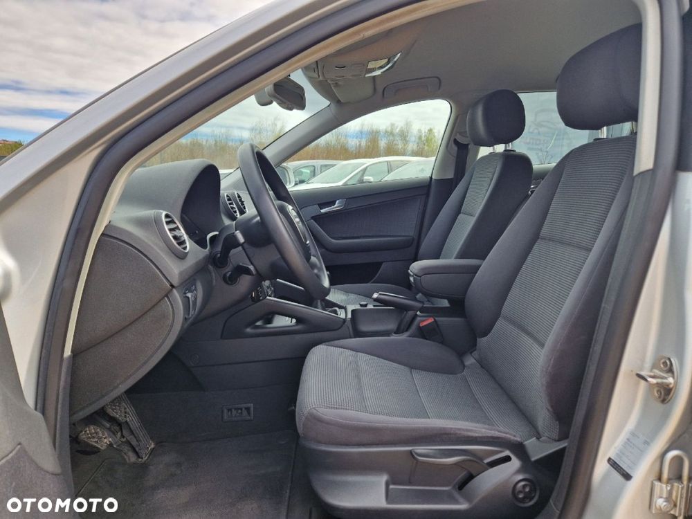 Audi A3 Sportback 1.4T FSI Ambiente - 5