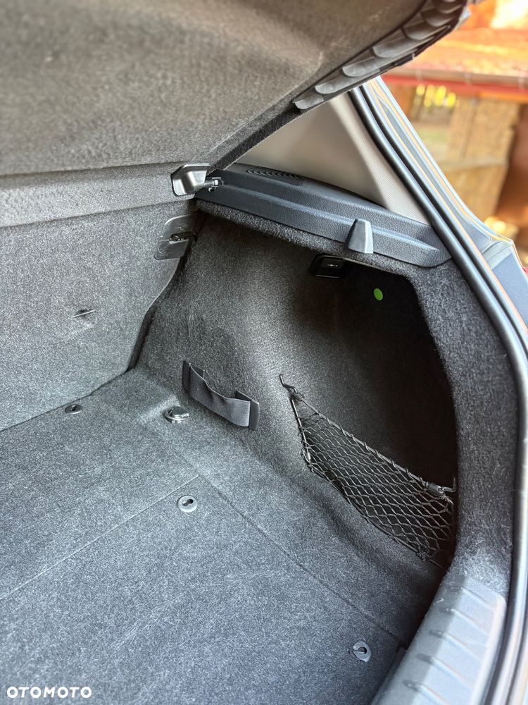 BMW Seria 1 118i - 14